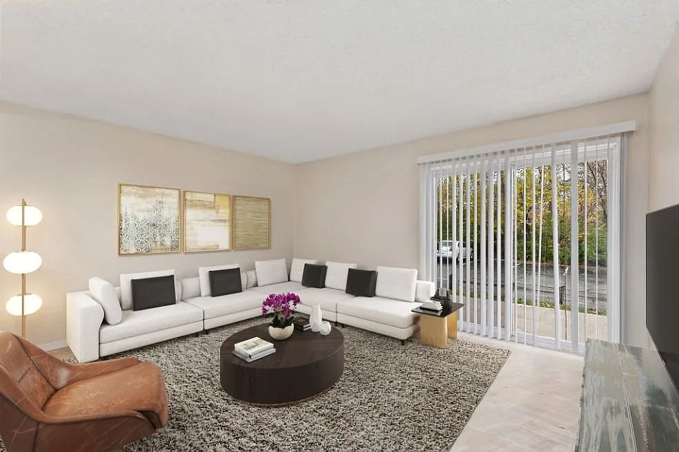 Stone Oak Apartments — Photo 1