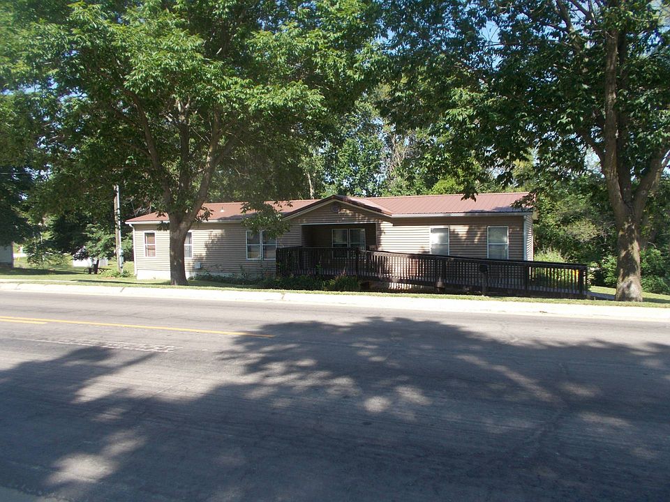 1st image of 901 N Hundley St