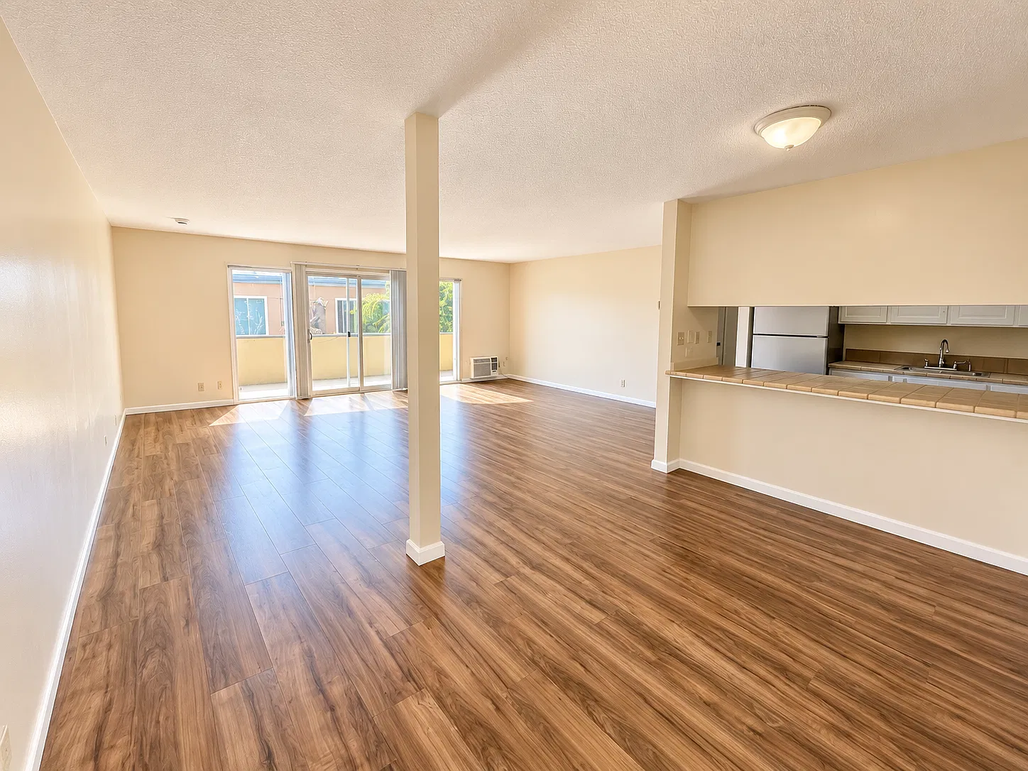 Concord Court Apartments — Photo 1