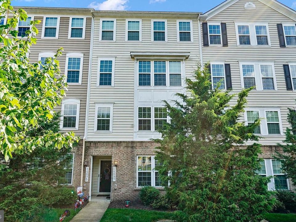 1st image of 14697 Mason Creek Cir #125