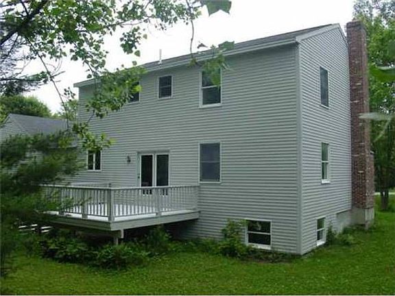 Deck & Backyard