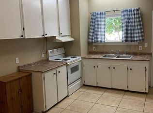 400 W Elizabeth St #1, Sulphur, LA 70663