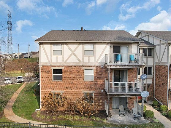 3rd image of 1445 Willow Brook Cv APT 5
