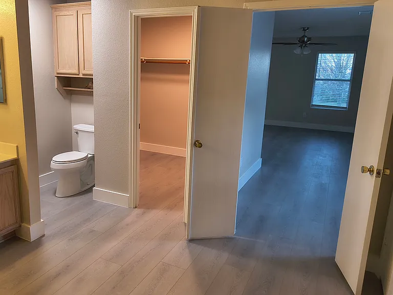 Master bedroom suite:
- large bedroom with large windows
- master bathroom with tub & shower
- his walk in closet
- her walk in closet
- newly painted
- new deluxe flooring
- new fan and lighting fixtures
- new deluxe toilet