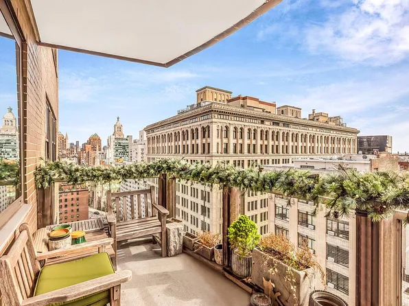 60 E 8th St APT 19K, New York, NY 10003