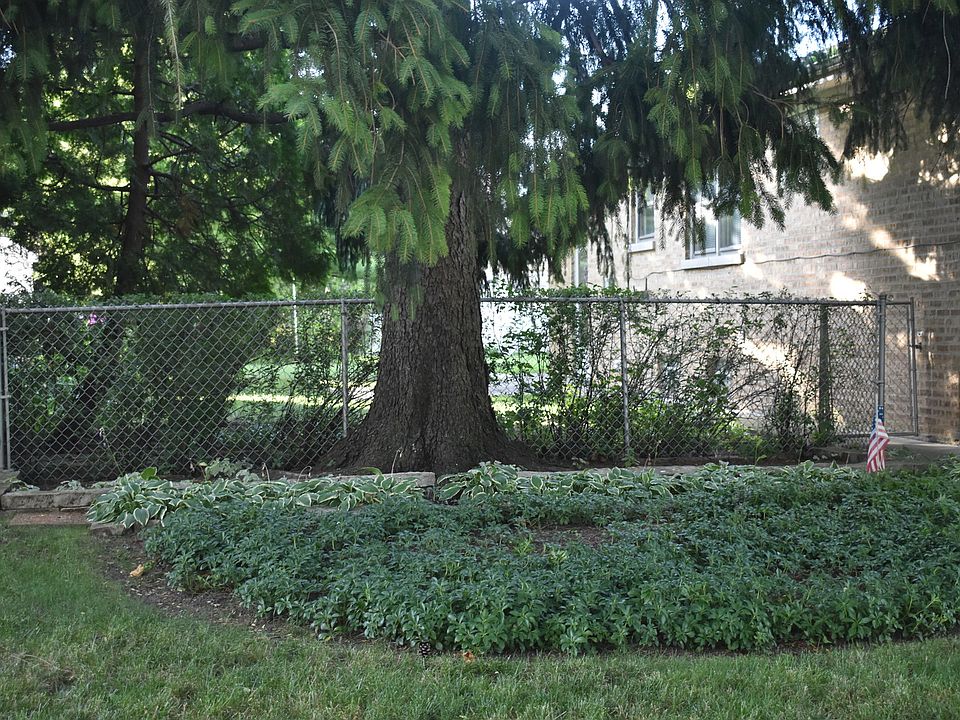 1st image of 5444 N Ludlam Ave