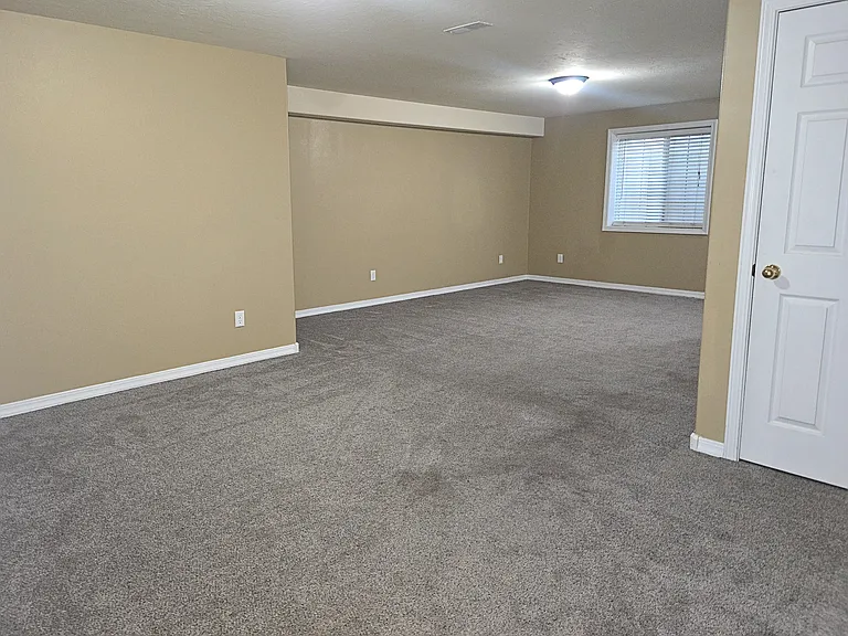 149 Leesburg Ln — Photo 31