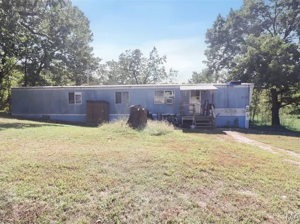 14390 Harvey Dr, Dixon, MO 65459