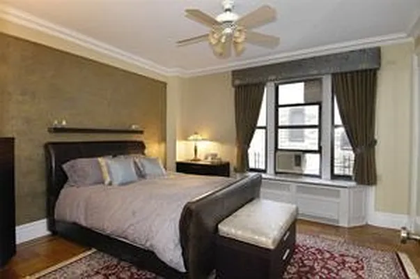 Sold by Douglas Elliman | media 10