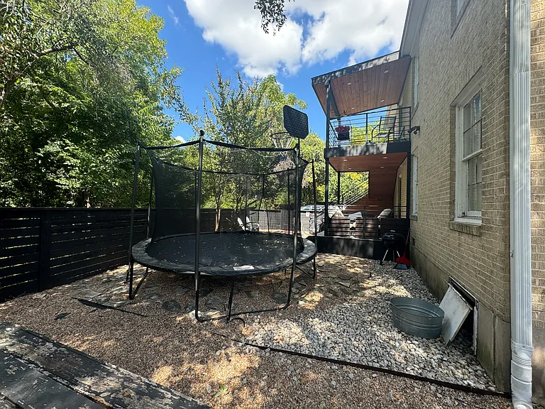 3202 Beanna St — Photo 24