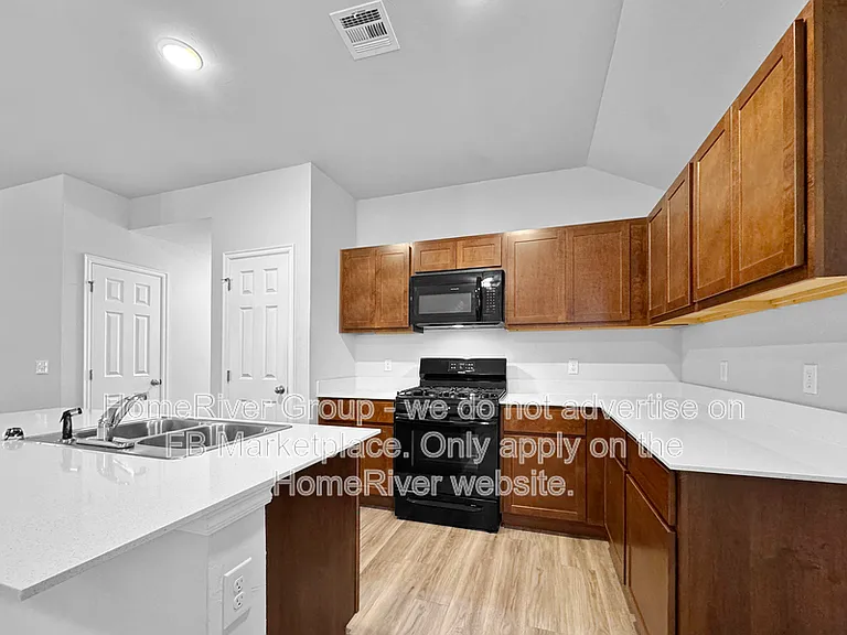 3228 Hickory Stick Dr — Photo 6