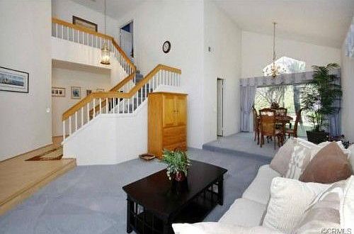 2nd image of 2330 Whiteoak Ln