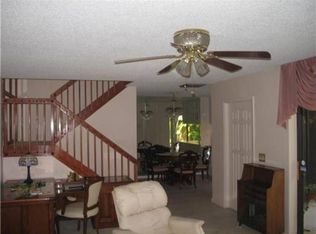 114 Buttonwood Ln, Boynton Beach, FL 33436