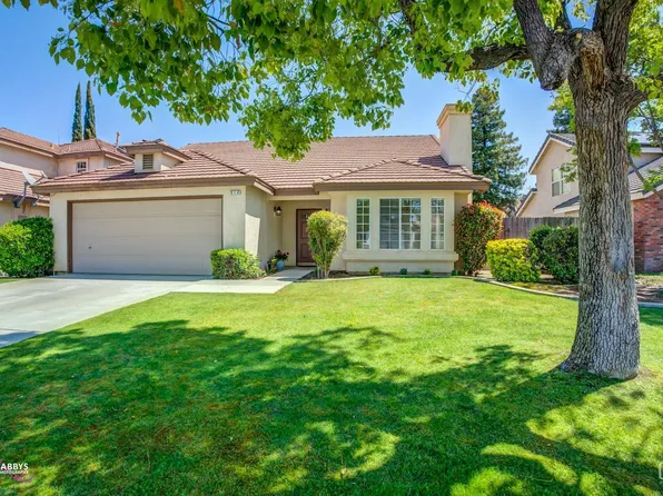 910 Devonshire St, Bakersfield, CA 93312