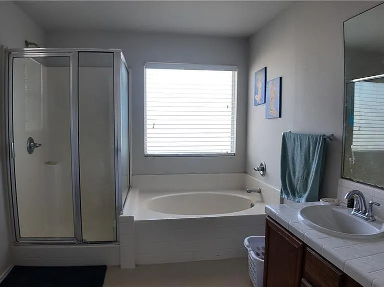 3908 Redbird Ave — Photo 10