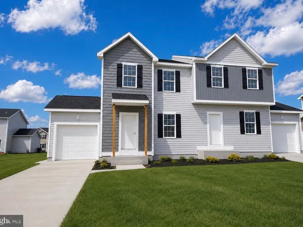 3813 Castle Dr Lot 208, Dover, PA 17315