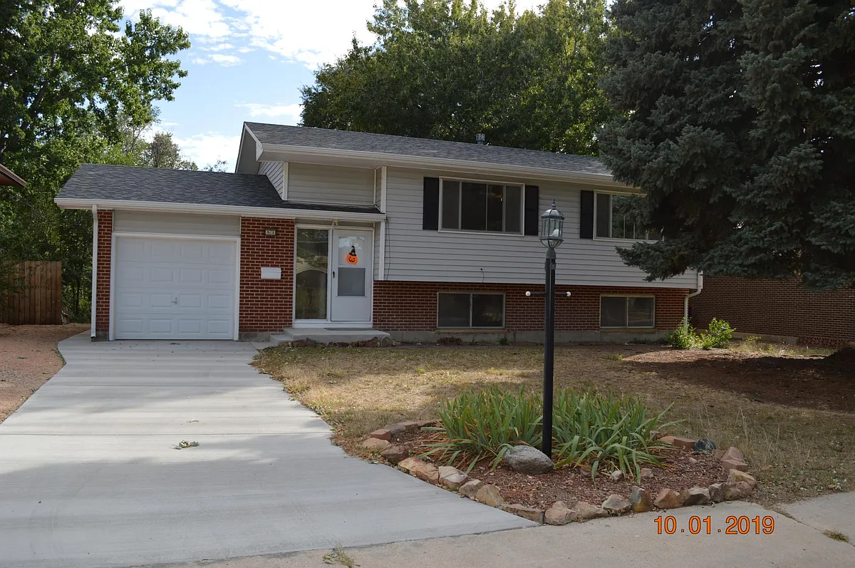 51 McBurney Blvd, Colorado Springs, CO 80911 HotPads