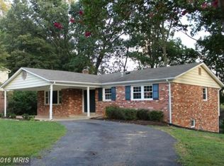 6918 Sydenstricker Rd, Springfield, VA 22152