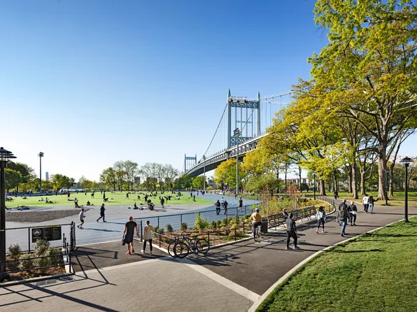 18-25 Ditmars Boulevard image 6 of 6