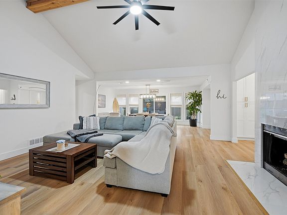 5th image of 3832 Leathertop Dr