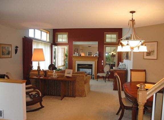 5th image of 1173 Highridge Ct E