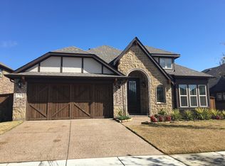 1701 Emerald Tree Pl, Aubrey, TX 76227