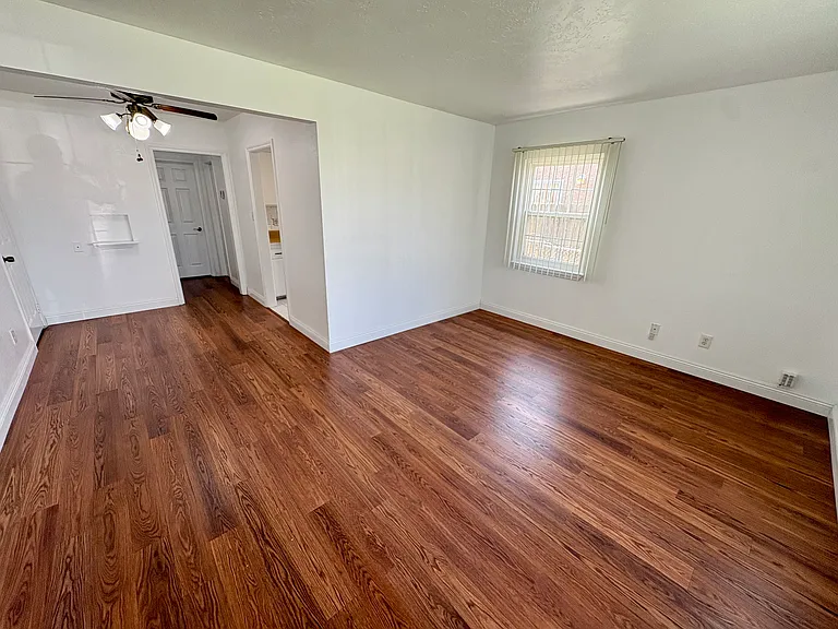 766 Jefferson Ave #A — Photo 15