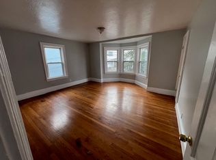 626 Birch St #2F, Fall River, MA 02724