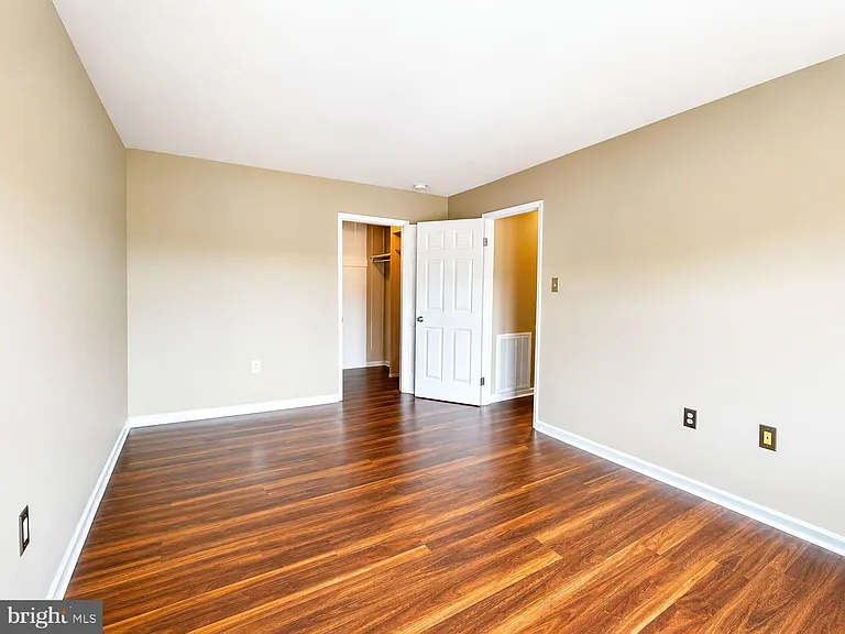 430 N Armistead St #303 — Photo 16