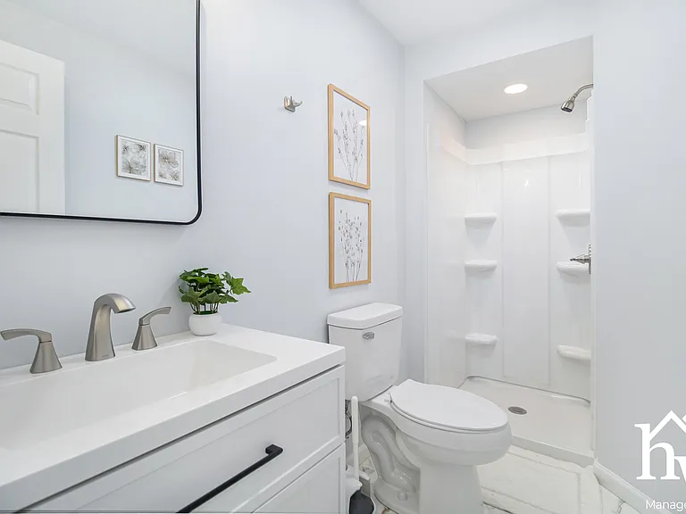 221 S Taylor St — Photo 18