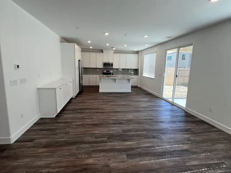 4049 Sprout St — Photo 5