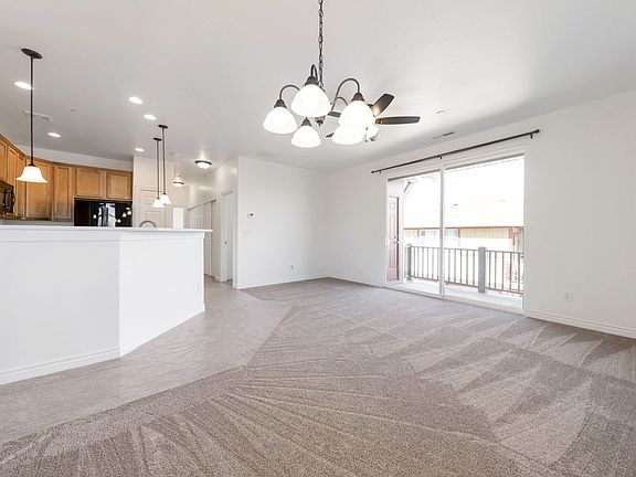 3rd image of 10692 S Topview Rd