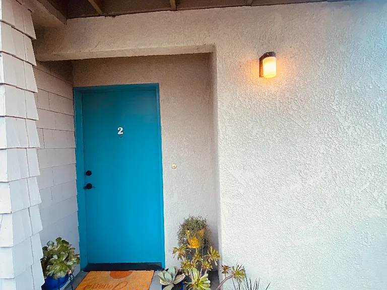 2975 Rockview Pl #2 — Photo 4