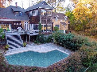 4 Smith St, Shelter Island, NY 11964