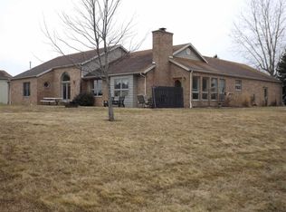 16353 County Road 56, Syracuse, IN 46567