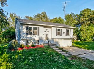 3716 E 2653rd Rd, Sheridan, IL 60551