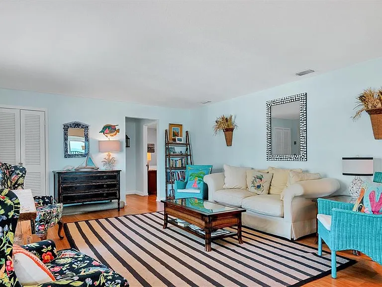 1336 Benjamin Franklin Dr #F2 — Photo 5