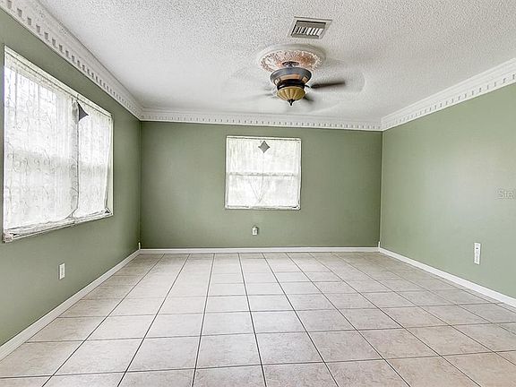 4th image of 4014 36th Ave N
