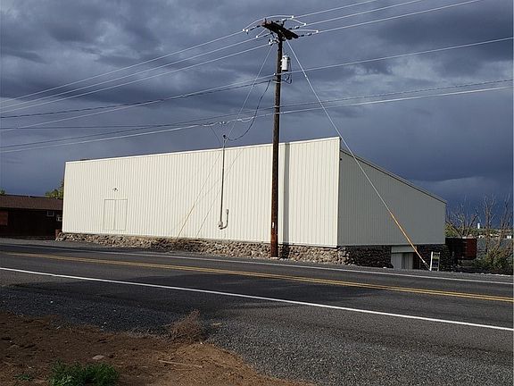 2nd image of 2715 Westshore Dr NE