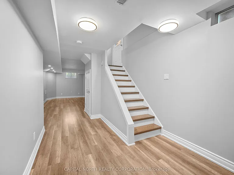 86 Breeze Dr — Photo 24