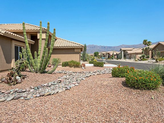 3rd image of 6238 S Sandtrap Dr
