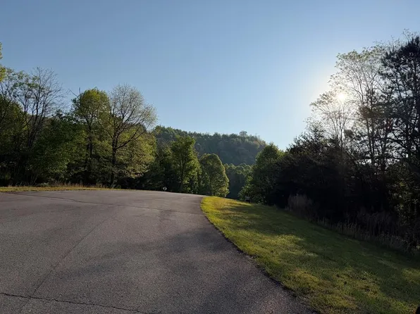 Lot #20 Yellow Maple Drive LOT 20, Murphy, NC 28906