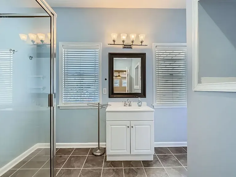 305 S Collington Ave — Photo 14