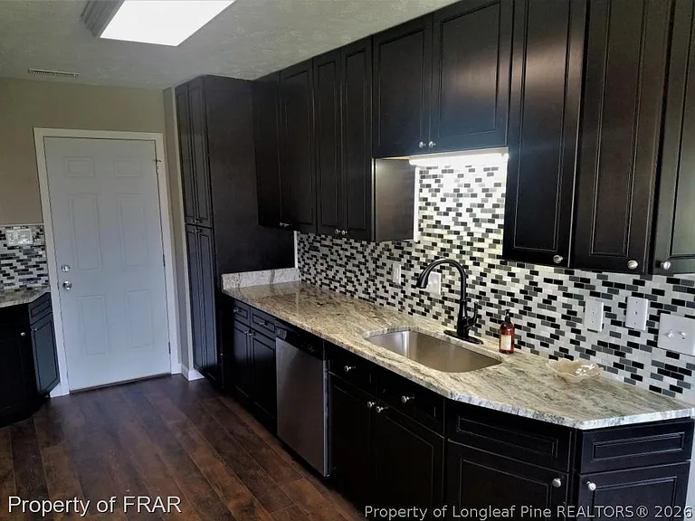 106 Sweet Bay Ct — Photo 10
