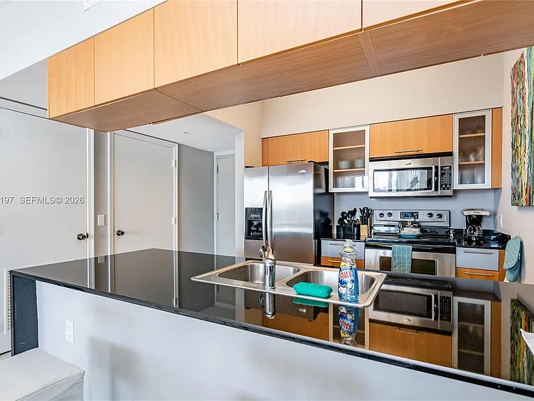 1750 N Bayshore Dr #3410 — Photo 9