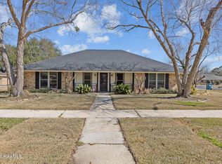 100 Sheridan Dr, Scott, LA 70506