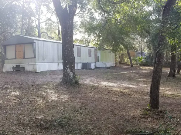 17130 NE 38th Lane Rd, Silver Springs, FL 34488