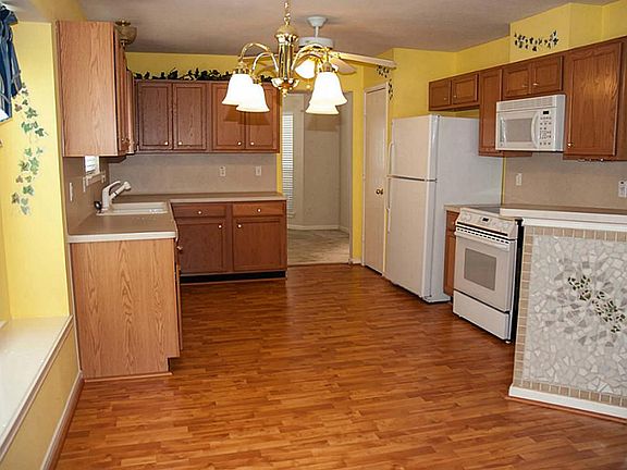 Ample counter space and storage in Kitchen area