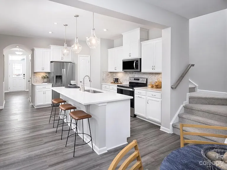 9143 Northfield Crossing Dr — Photo 5