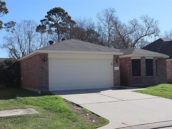 3rd image of 3818 Cary Creek Drive